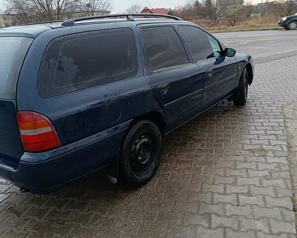 Синий Форд Мондео, объемом двигателя 1.6 л и пробегом 185 тыс. км за 2550 $, фото 10 на Automoto.ua
