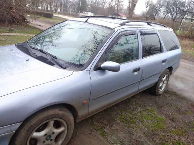 Синий Форд Мондео, объемом двигателя 2 л и пробегом 3 тыс. км за 2011 $, фото 3 на Automoto.ua