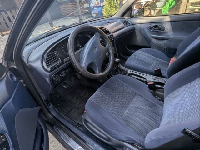 Синий Форд Мондео, объемом двигателя 8 л и пробегом 3 тыс. км за 1500 $, фото 5 на Automoto.ua