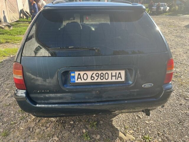 Синий Форд Мондео, объемом двигателя 2 л и пробегом 220 тыс. км за 2100 $, фото 3 на Automoto.ua