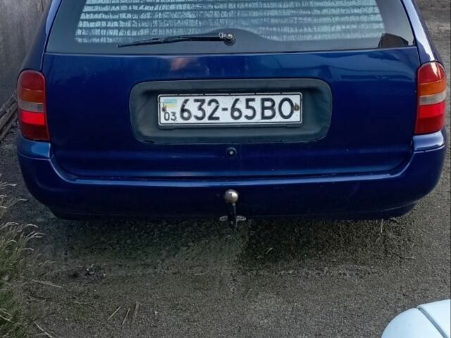 Синий Форд Мондео, объемом двигателя 1.8 л и пробегом 500 тыс. км за 900 $, фото 2 на Automoto.ua