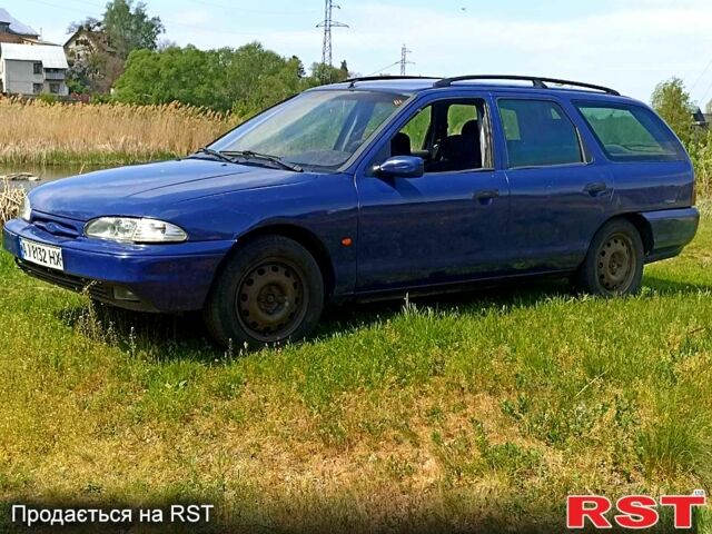Синий Форд Мондео, объемом двигателя 1.8 л и пробегом 292 тыс. км за 1600 $, фото 1 на Automoto.ua