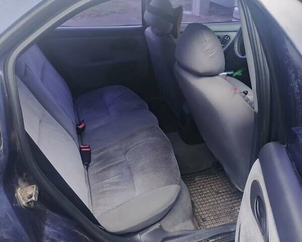 Синій Форд Мондео, об'ємом двигуна 1.8 л та пробігом 287 тис. км за 1300 $, фото 2 на Automoto.ua