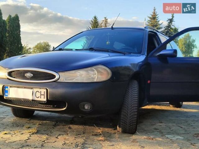 Синий Форд Мондео, объемом двигателя 1.99 л и пробегом 399 тыс. км за 3500 $, фото 24 на Automoto.ua