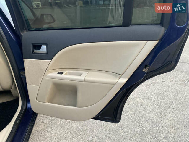 Синий Форд Мондео, объемом двигателя 2 л и пробегом 360 тыс. км за 1850 $, фото 22 на Automoto.ua