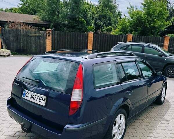Синий Форд Мондео, объемом двигателя 2 л и пробегом 280 тыс. км за 3400 $, фото 4 на Automoto.ua