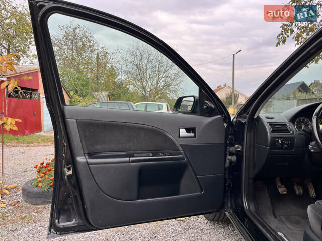 Форд Мондео 2002 у Вінниці на Automoto.ua Синій Форд Мондео, об'ємом двигуна 2 л та пробігом 272 тис. км за 3960 $, фото 14 на Automoto.ua