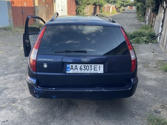 Синий Форд Мондео, объемом двигателя 1.8 л и пробегом 404 тыс. км за 3200 $, фото 4 на Automoto.ua