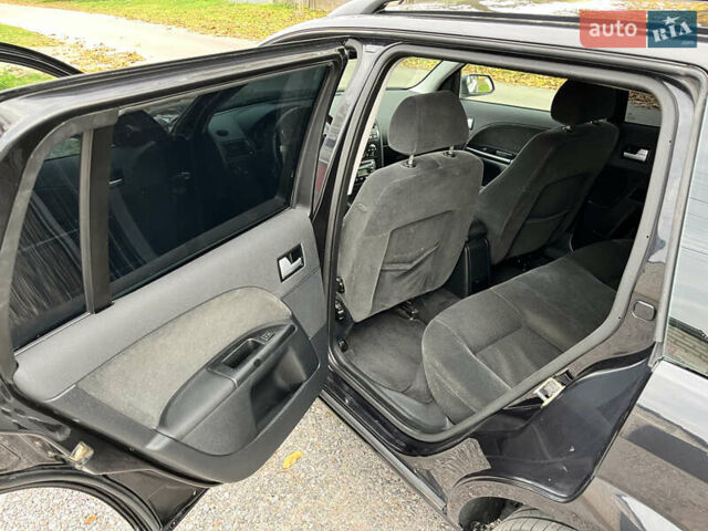 Форд Мондео 2002 у Вінниці на Automoto.ua Синій Форд Мондео, об'ємом двигуна 2 л та пробігом 272 тис. км за 3960 $, фото 15 на Automoto.ua