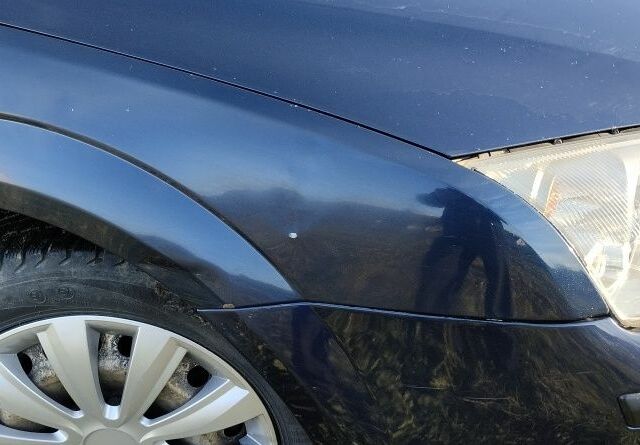 Синий Форд Мондео, объемом двигателя 2 л и пробегом 346 тыс. км за 2235 $, фото 6 на Automoto.ua