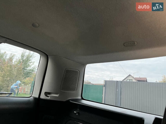 Форд Мондео 2002 у Вінниці на Automoto.ua Синій Форд Мондео, об'ємом двигуна 2 л та пробігом 272 тис. км за 3960 $, фото 20 на Automoto.ua