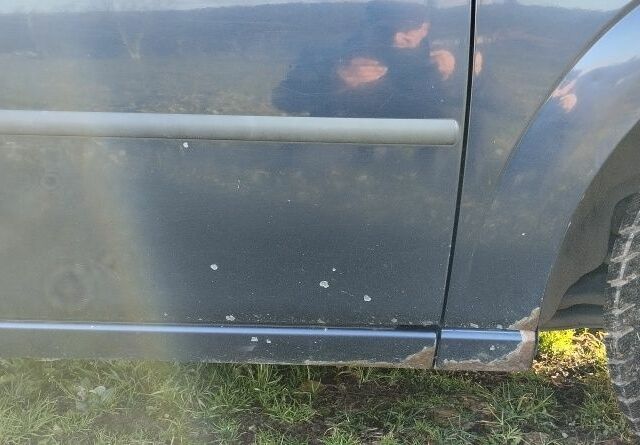 Синий Форд Мондео, объемом двигателя 2 л и пробегом 346 тыс. км за 2235 $, фото 7 на Automoto.ua