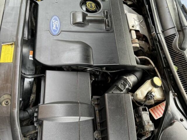 Форд Мондео 2002 в Черновцах на Automoto.ua Синий Форд Мондео, объемом двигателя 2 л и пробегом 330 тыс. км за 3200 $, фото 12 на Automoto.ua