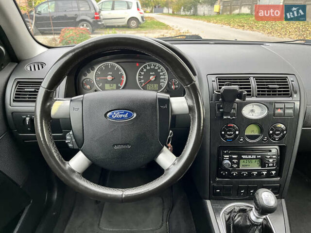 Форд Мондео 2002 у Вінниці на Automoto.ua Синій Форд Мондео, об'ємом двигуна 2 л та пробігом 272 тис. км за 3960 $, фото 13 на Automoto.ua