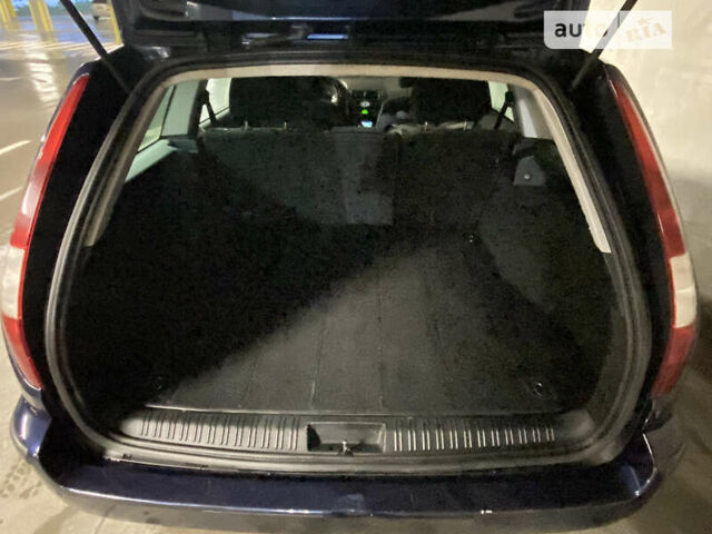 Синий Форд Мондео, объемом двигателя 2 л и пробегом 242 тыс. км за 4600 $, фото 14 на Automoto.ua