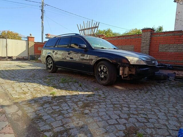 Синій Форд Мондео, об'ємом двигуна 2 л та пробігом 260 тис. км за 1755 $, фото 1 на Automoto.ua