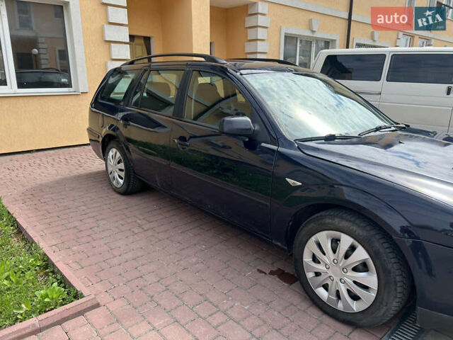 Синий Форд Мондео, объемом двигателя 2 л и пробегом 320 тыс. км за 2450 $, фото 4 на Automoto.ua