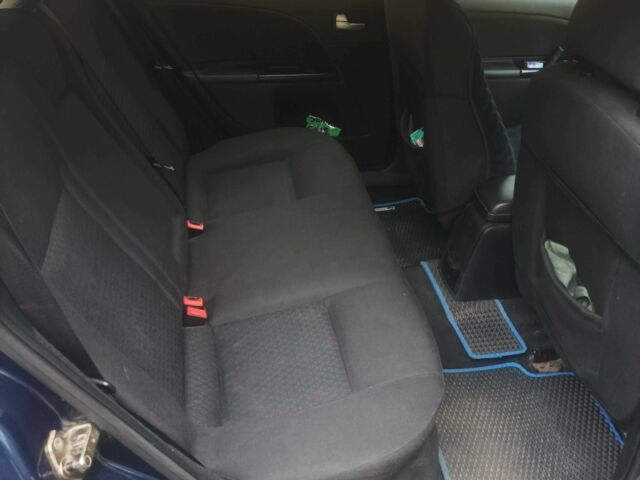 Синий Форд Мондео, объемом двигателя 2 л и пробегом 383 тыс. км за 3500 $, фото 12 на Automoto.ua