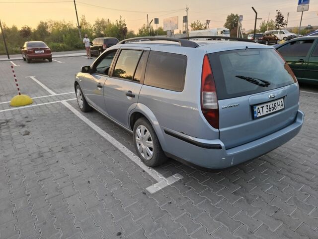 Синий Форд Мондео, объемом двигателя 2 л и пробегом 280 тыс. км за 1850 $, фото 4 на Automoto.ua