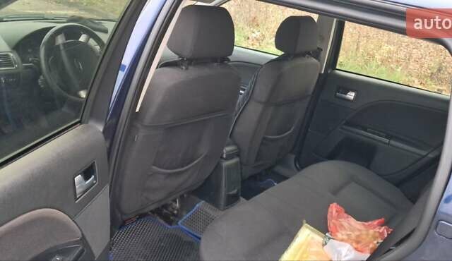 Синий Форд Мондео, объемом двигателя 2 л и пробегом 385 тыс. км за 3500 $, фото 4 на Automoto.ua