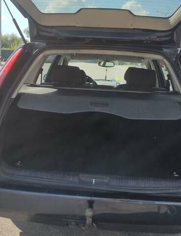 Синий Форд Мондео, объемом двигателя 2 л и пробегом 343 тыс. км за 4500 $, фото 5 на Automoto.ua