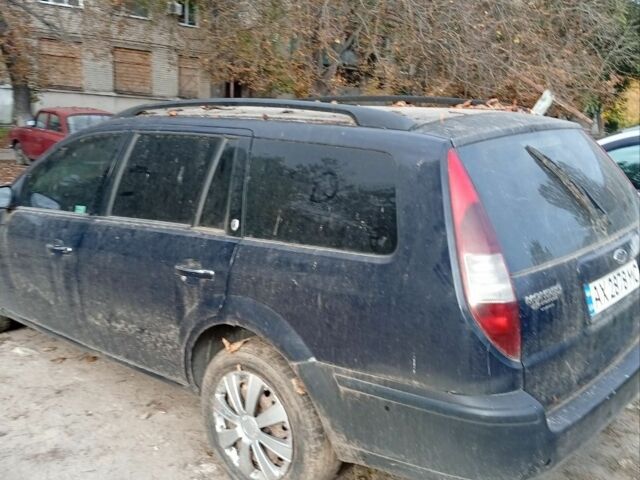 Синий Форд Мондео, объемом двигателя 2 л и пробегом 280 тыс. км за 3500 $, фото 1 на Automoto.ua