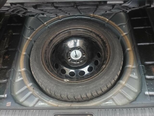 Синий Форд Мондео, объемом двигателя 2 л и пробегом 383 тыс. км за 3500 $, фото 5 на Automoto.ua