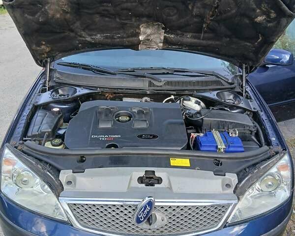 Синий Форд Мондео, объемом двигателя 2 л и пробегом 300 тыс. км за 3600 $, фото 17 на Automoto.ua