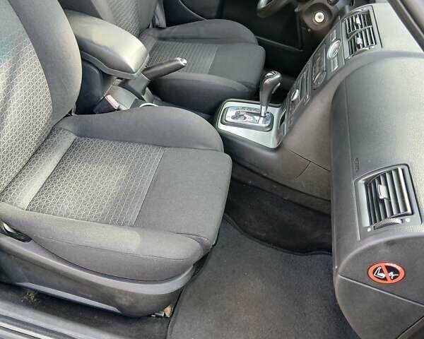 Синий Форд Мондео, объемом двигателя 2 л и пробегом 300 тыс. км за 3600 $, фото 12 на Automoto.ua