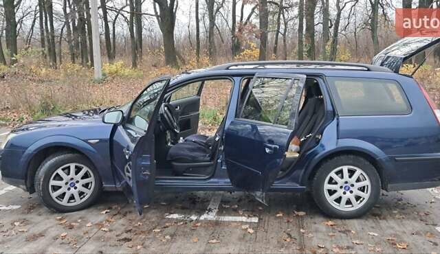 Синий Форд Мондео, объемом двигателя 2 л и пробегом 385 тыс. км за 3500 $, фото 7 на Automoto.ua