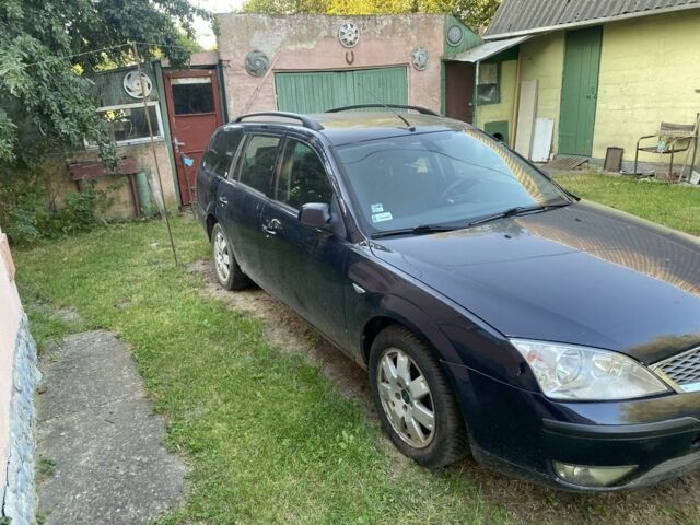 Синий Форд Мондео, объемом двигателя 2 л и пробегом 160 тыс. км за 3900 $, фото 6 на Automoto.ua