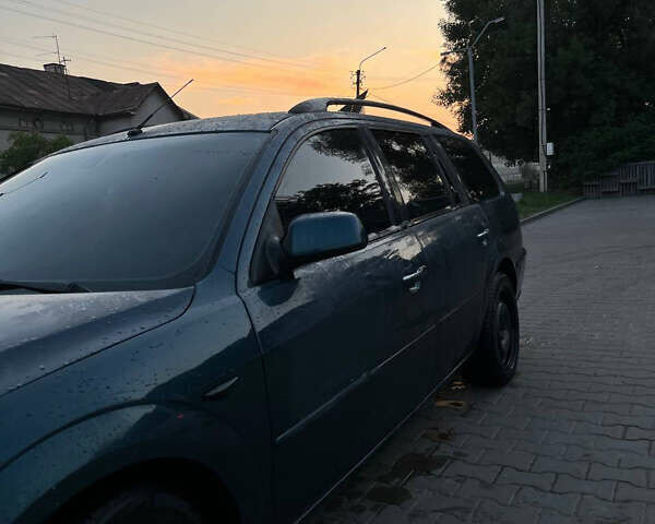 Синий Форд Мондео, объемом двигателя 2 л и пробегом 295 тыс. км за 2700 $, фото 7 на Automoto.ua