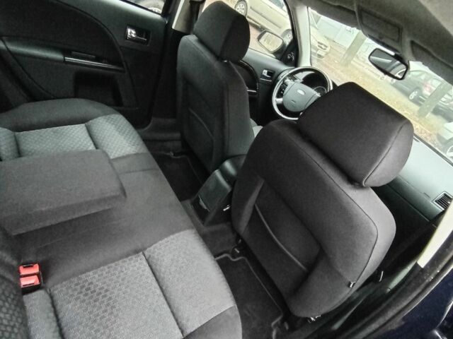 Синий Форд Мондео, объемом двигателя 2 л и пробегом 222 тыс. км за 4600 $, фото 16 на Automoto.ua