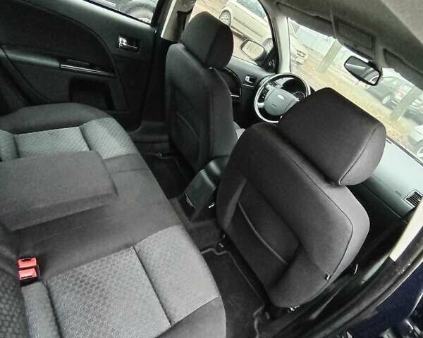 Синий Форд Мондео, объемом двигателя 2 л и пробегом 222 тыс. км за 4500 $, фото 16 на Automoto.ua