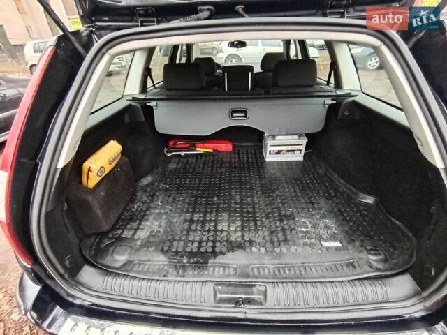 Синий Форд Мондео, объемом двигателя 2 л и пробегом 222 тыс. км за 4500 $, фото 13 на Automoto.ua