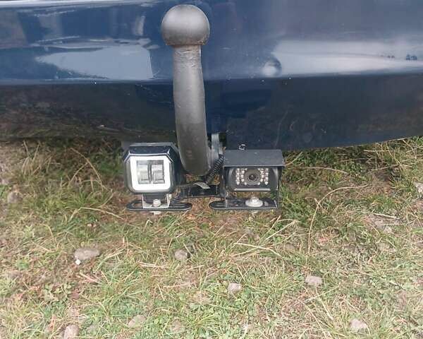 Синій Форд Мондео, об'ємом двигуна 2 л та пробігом 392 тис. км за 5650 $, фото 17 на Automoto.ua