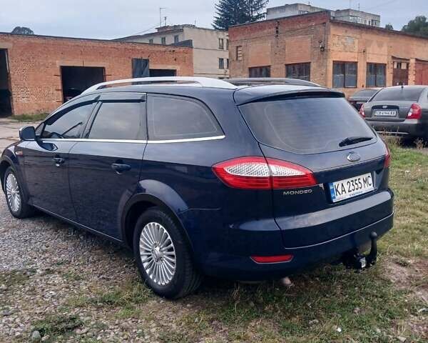 Синий Форд Мондео, объемом двигателя 2 л и пробегом 390 тыс. км за 5500 $, фото 4 на Automoto.ua