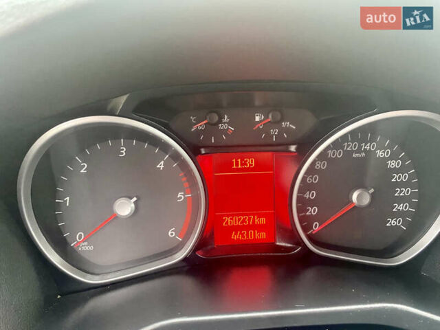 Синий Форд Мондео, объемом двигателя 2 л и пробегом 260 тыс. км за 6300 $, фото 13 на Automoto.ua