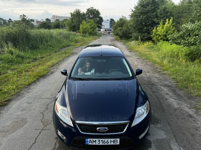 Синий Форд Мондео, объемом двигателя 2 л и пробегом 262 тыс. км за 5350 $, фото 7 на Automoto.ua