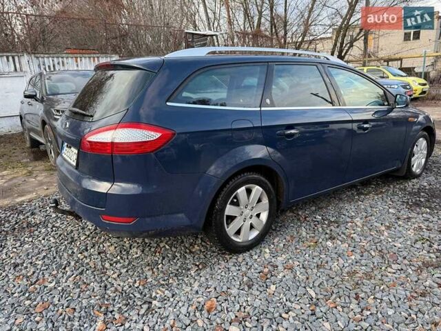 Синий Форд Мондео, объемом двигателя 2.2 л и пробегом 300 тыс. км за 5750 $, фото 3 на Automoto.ua