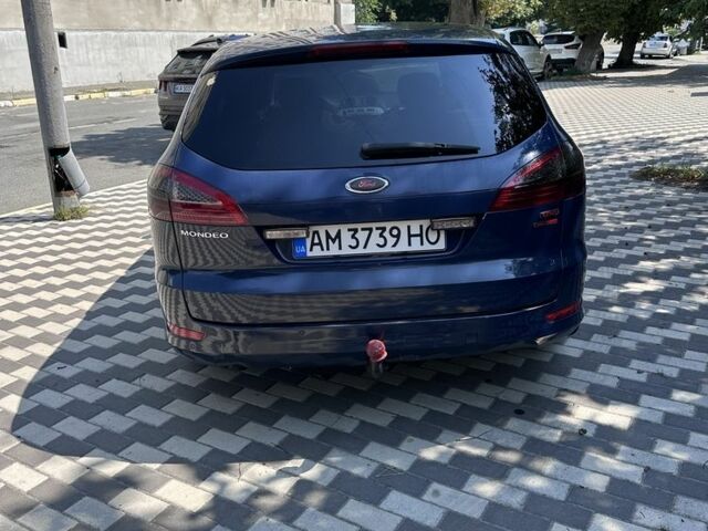Синий Форд Мондео, объемом двигателя 2 л и пробегом 276 тыс. км за 6325 $, фото 4 на Automoto.ua