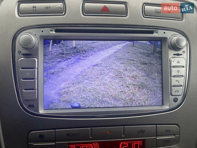 Синий Форд Мондео, объемом двигателя 2 л и пробегом 260 тыс. км за 6300 $, фото 15 на Automoto.ua