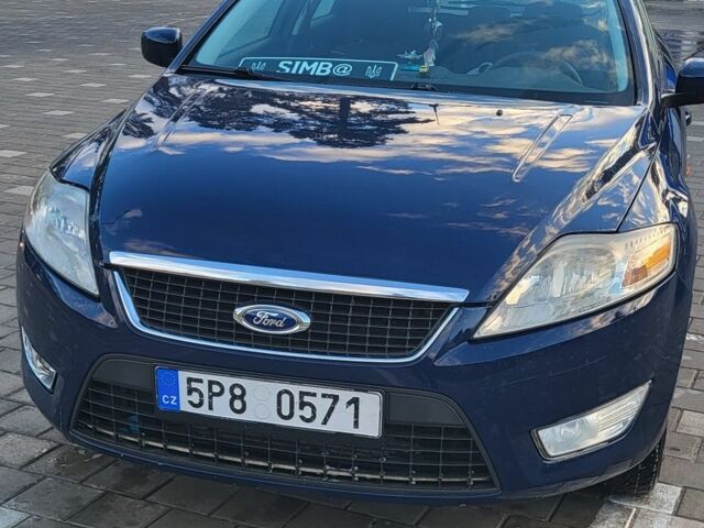 Синий Форд Мондео, объемом двигателя 2 л и пробегом 380 тыс. км за 3000 $, фото 1 на Automoto.ua