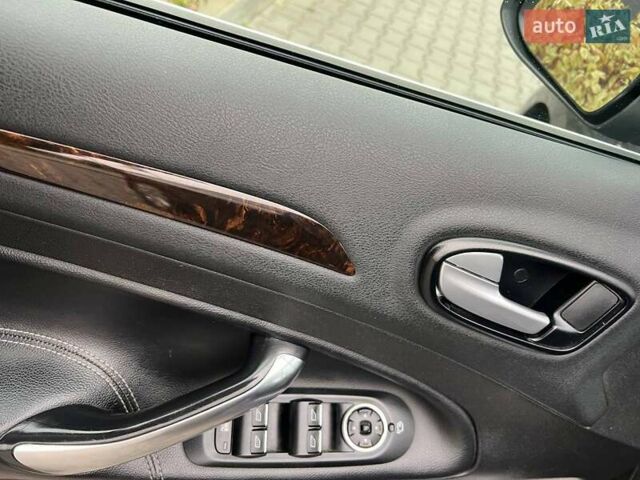 Синий Форд Мондео, объемом двигателя 2 л и пробегом 315 тыс. км за 7700 $, фото 13 на Automoto.ua