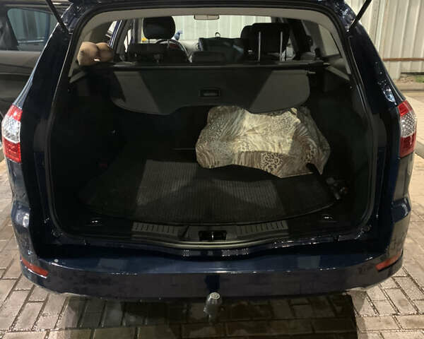 Синий Форд Мондео, объемом двигателя 2.3 л и пробегом 175 тыс. км за 7100 $, фото 7 на Automoto.ua