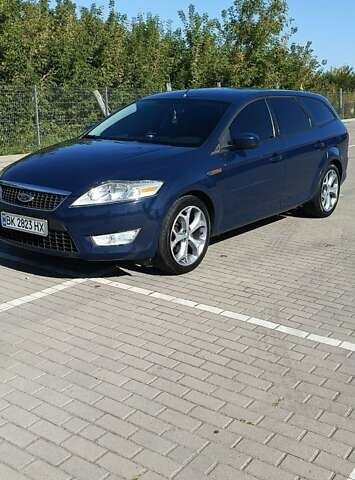 Форд Мондео 2009 в Дубно на Automoto.ua Синий Форд Мондео, объемом двигателя 1.6 л и пробегом 250 тыс. км за 6300 $, фото 10 на Automoto.ua