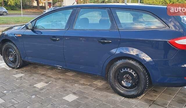 Синий Форд Мондео, объемом двигателя 2 л и пробегом 380 тыс. км за 3000 $, фото 3 на Automoto.ua