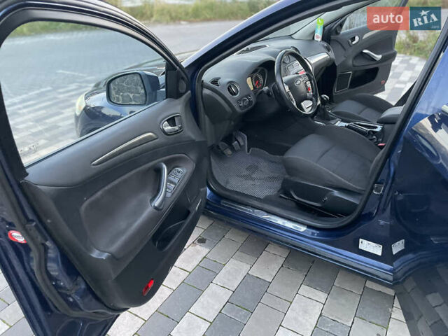 Форд Мондео 2009 у Хмельницькому на Automoto.ua Синій Форд Мондео, об'ємом двигуна 2 л та пробігом 251 тис. км за 5850 $, фото 24 на Automoto.ua