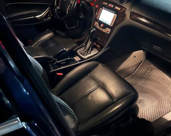 Синий Форд Мондео, объемом двигателя 2 л и пробегом 315 тыс. км за 7700 $, фото 21 на Automoto.ua