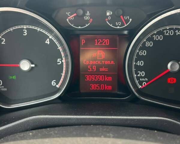 Синий Форд Мондео, объемом двигателя 2 л и пробегом 315 тыс. км за 7700 $, фото 23 на Automoto.ua